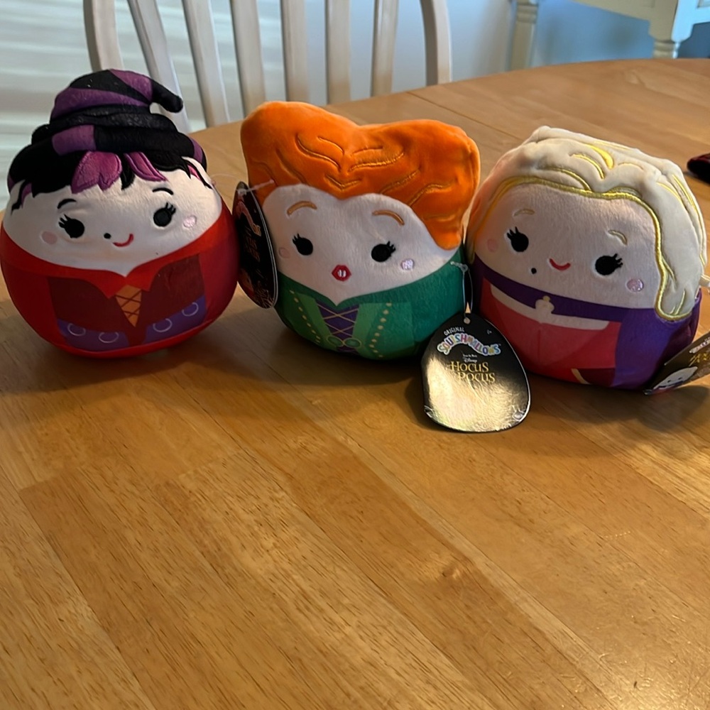 Squishmallows Disney Hocus Pocus Sanderson Sisters.  NWT